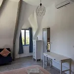 Bed & Breakfast Domaine De Fleurie
