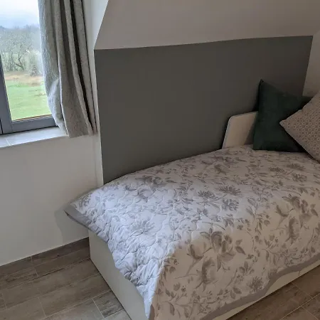 Domaine De Fleurie Bed & Breakfast Tursac