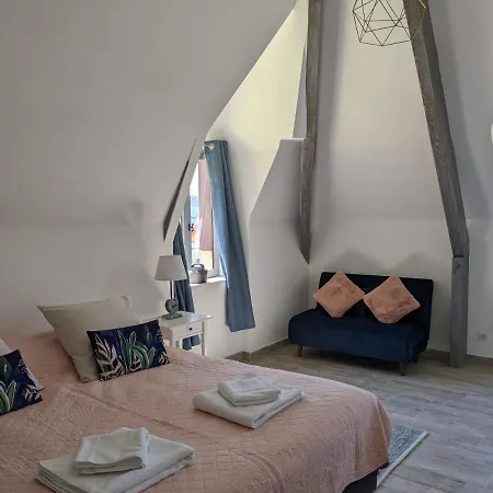 Domaine De Fleurie Bed & Breakfast Tursac