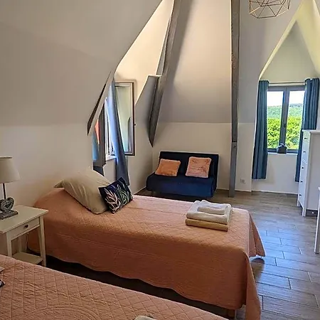 Domaine De Fleurie Bed & Breakfast 3*