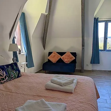 Domaine De Fleurie Bed & Breakfast Tursac