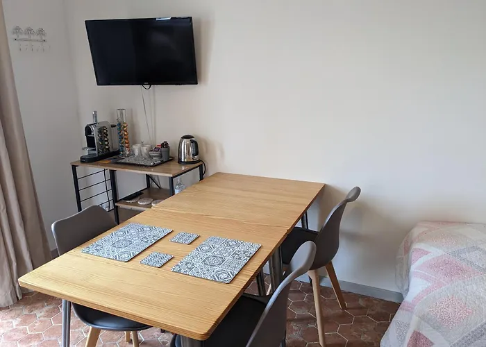 Bed and Breakfast Domaine De Fleurie Tursac