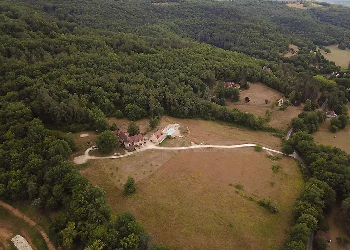 Domaine De Fleurie 3* Tursac